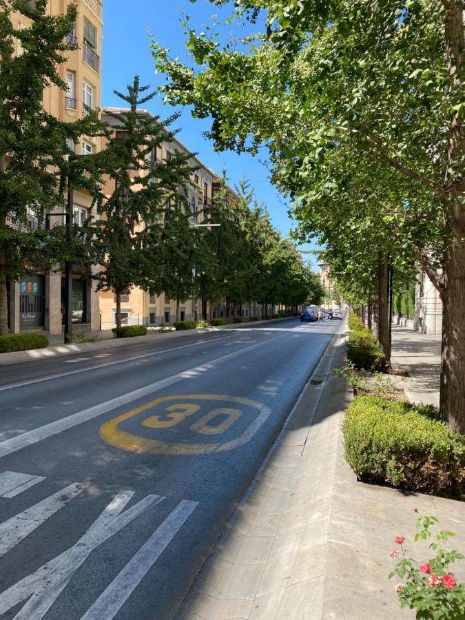 Gran Via Apartment Гранада Экстерьер фото