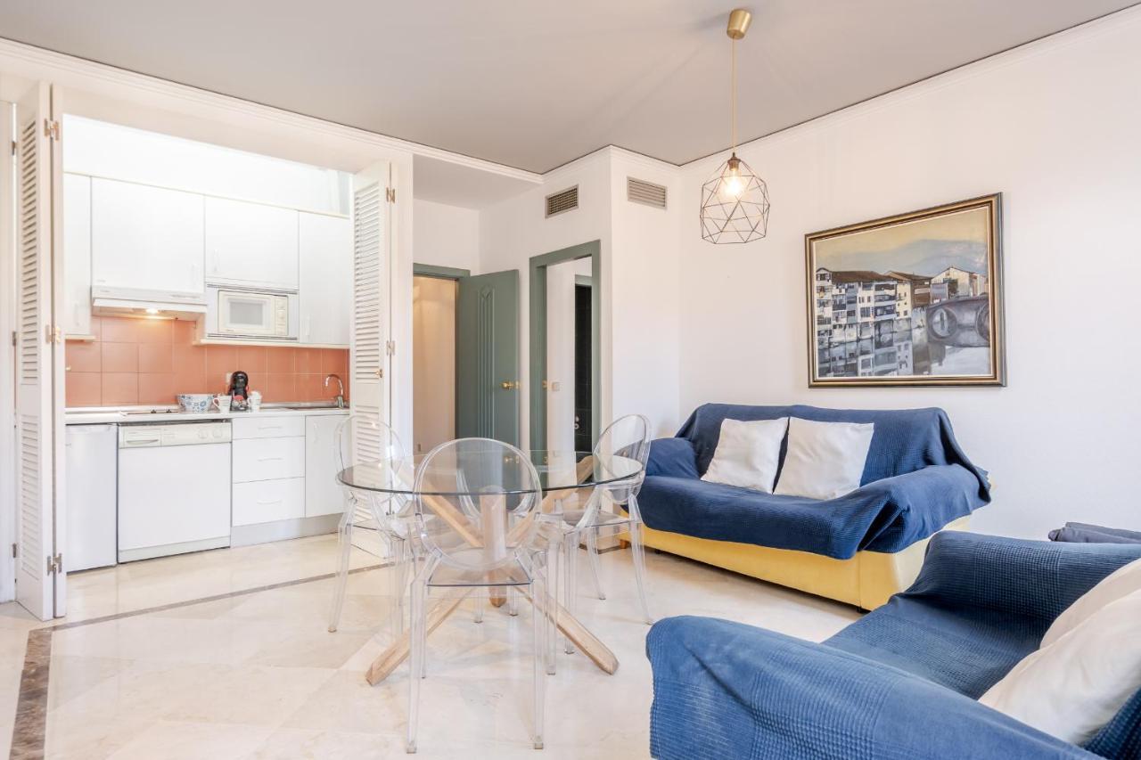 Gran Via Apartment Гранада Экстерьер фото