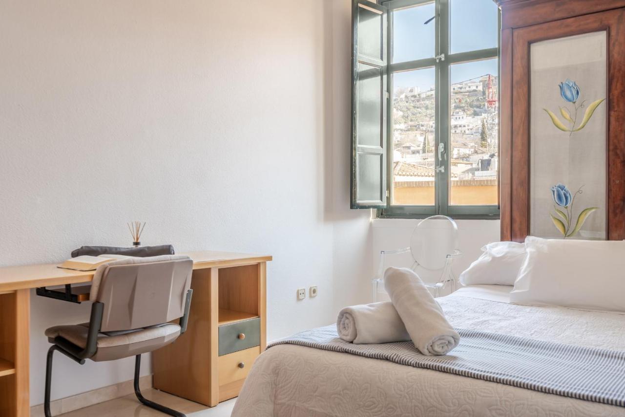 Gran Via Apartment Гранада Экстерьер фото